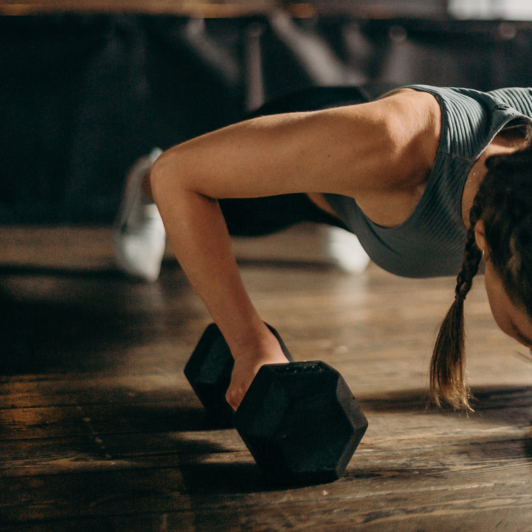 woman doing a press up 